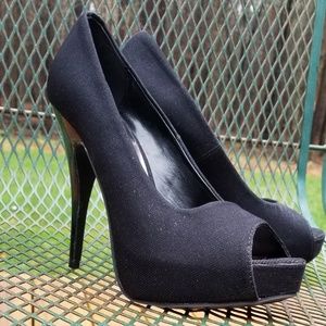 😎SPARKLY CHINESE LAUNDRY HEELS
